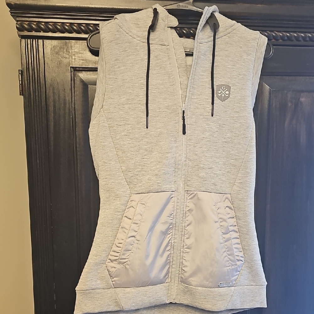 Light Gray Hooded Vest Levelwear- Medium